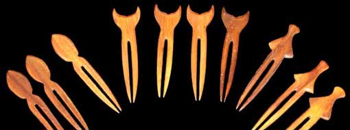 Calisto Palos: Accessories for Women